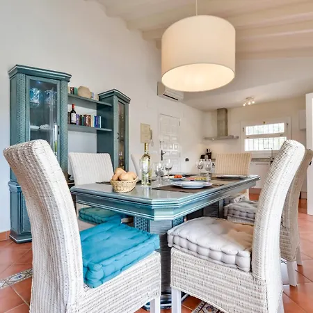 Casa Akasha Coast Ferienhaus *